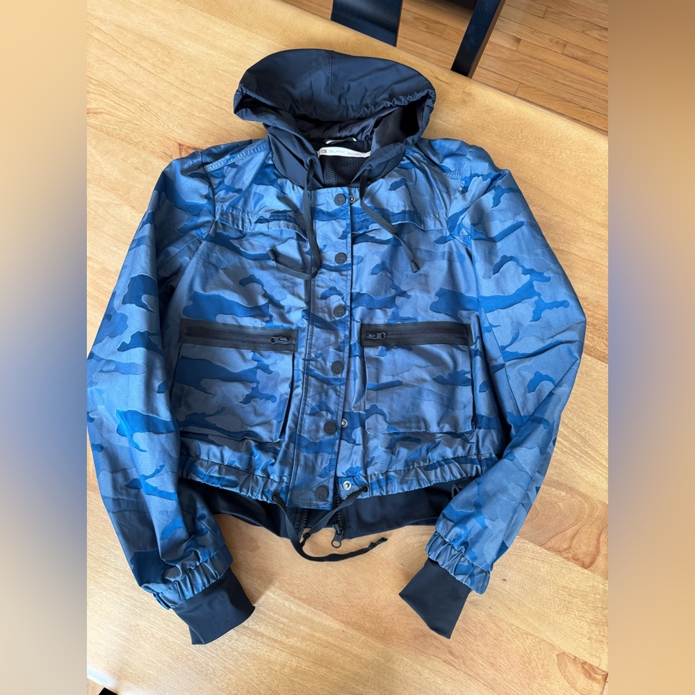 Blanc Noir jacket- sz small